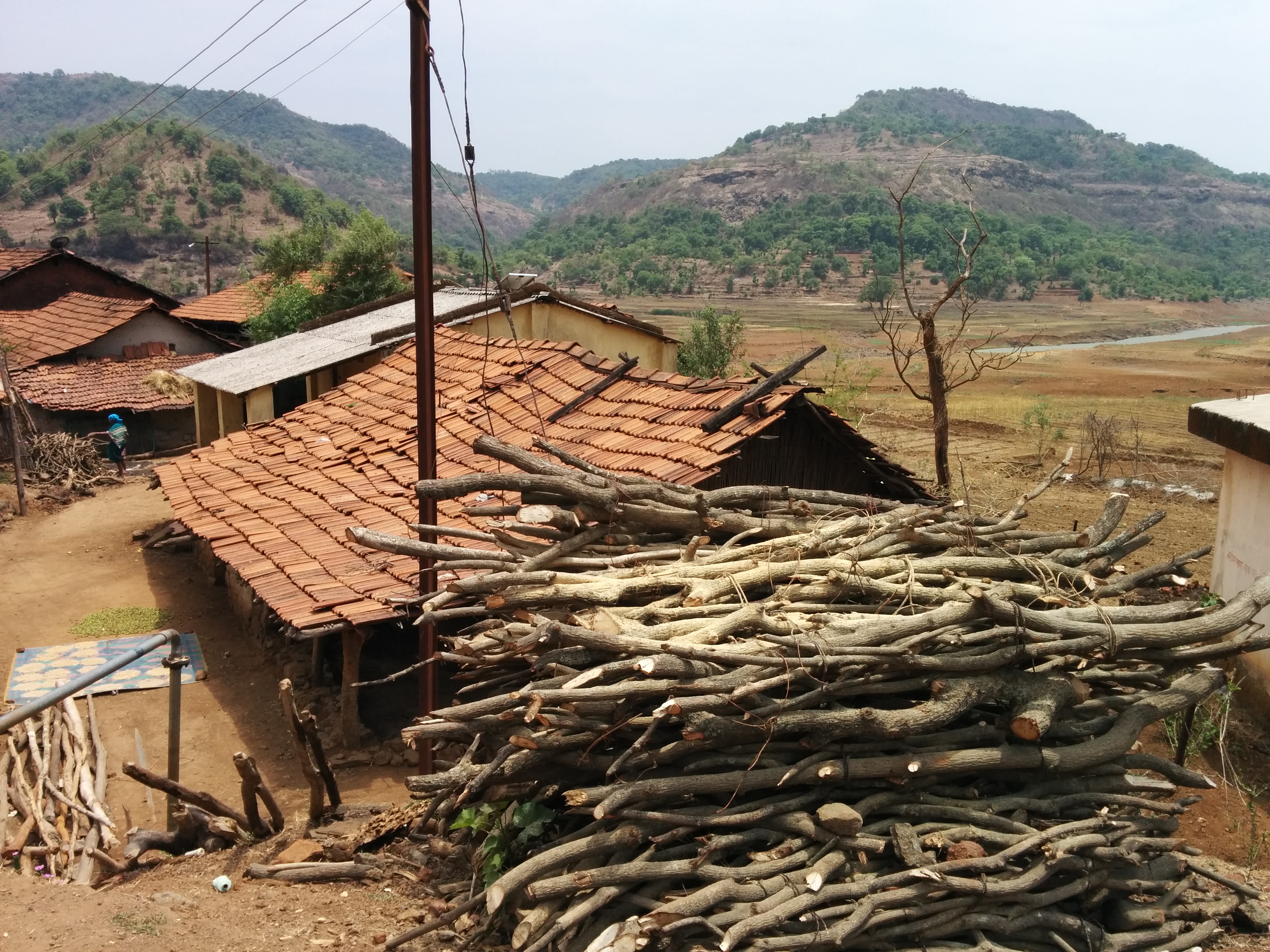Financial of Agrarian Families to Identify the Crisis in Agrarian Society Analysis